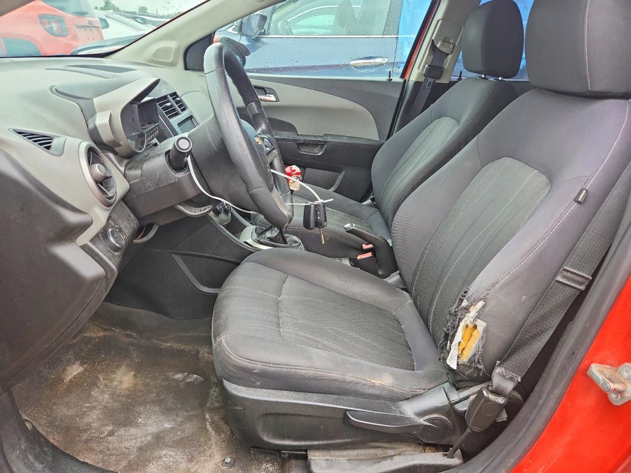 2013 Chevrolet Sonic Lt - Фото 7