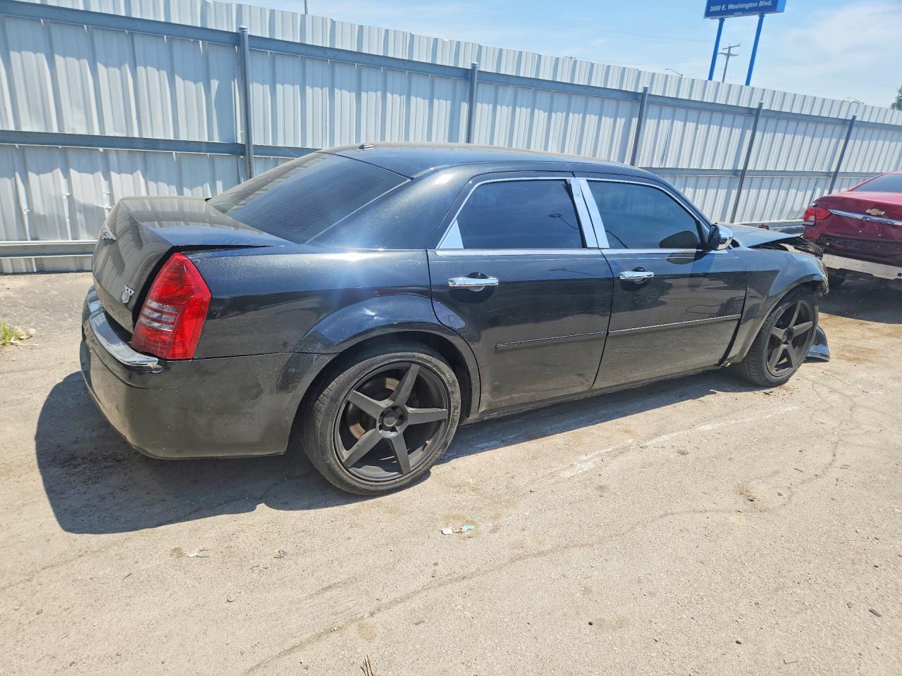 2006 Chrysler 300C - Фото 3