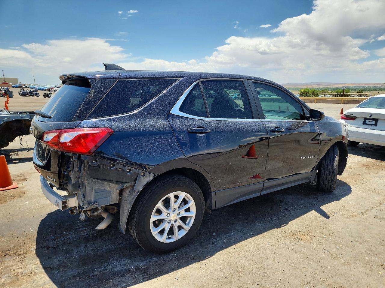2021 Chevrolet Equinox Lt - Image 3