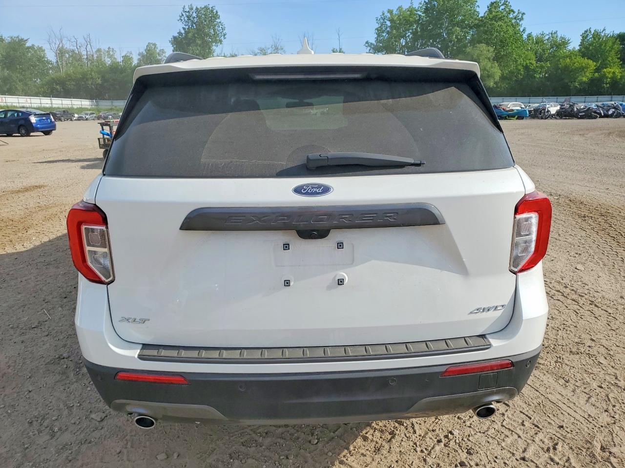 2024 Ford Explorer Xlt - Image 6