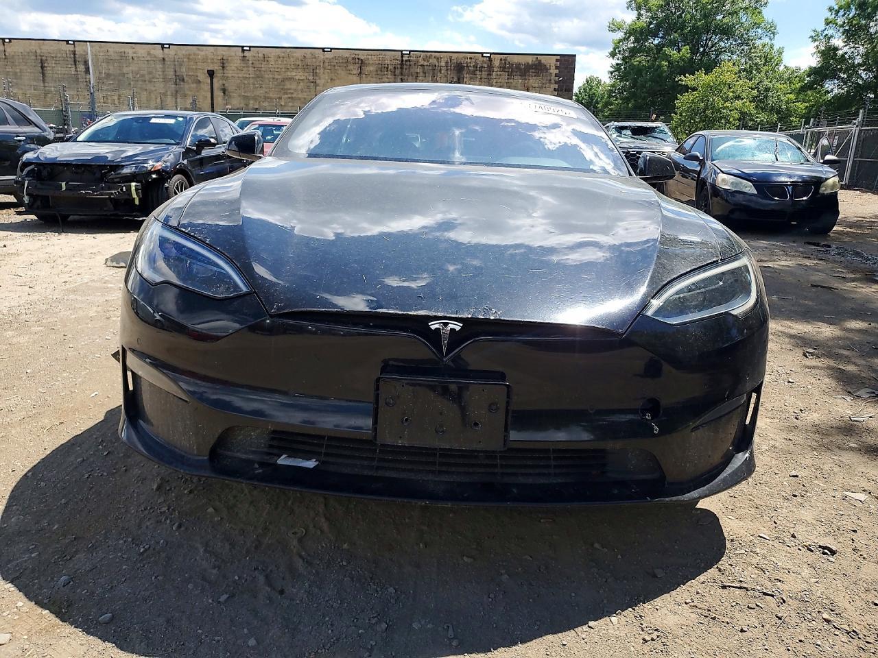 2022 Tesla Model S - Фото 5