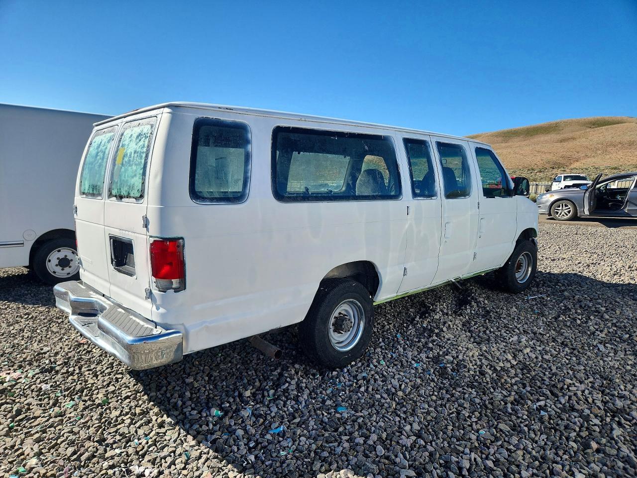 1997 Ford Econoline E350 Super Duty - Image 3