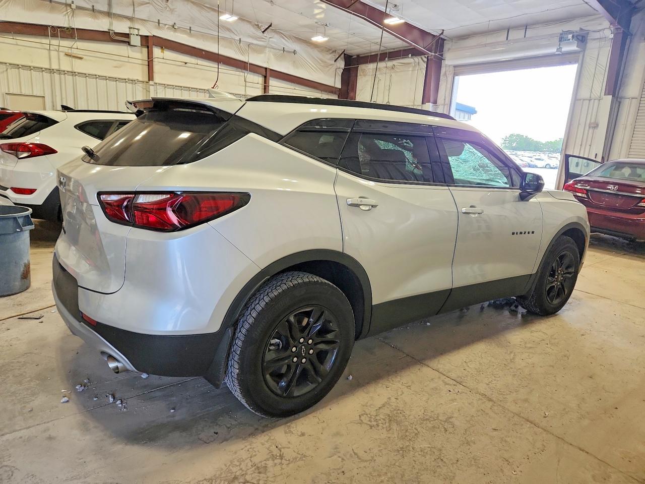 2021 Chevrolet Blazer 3Lt - Фото 3