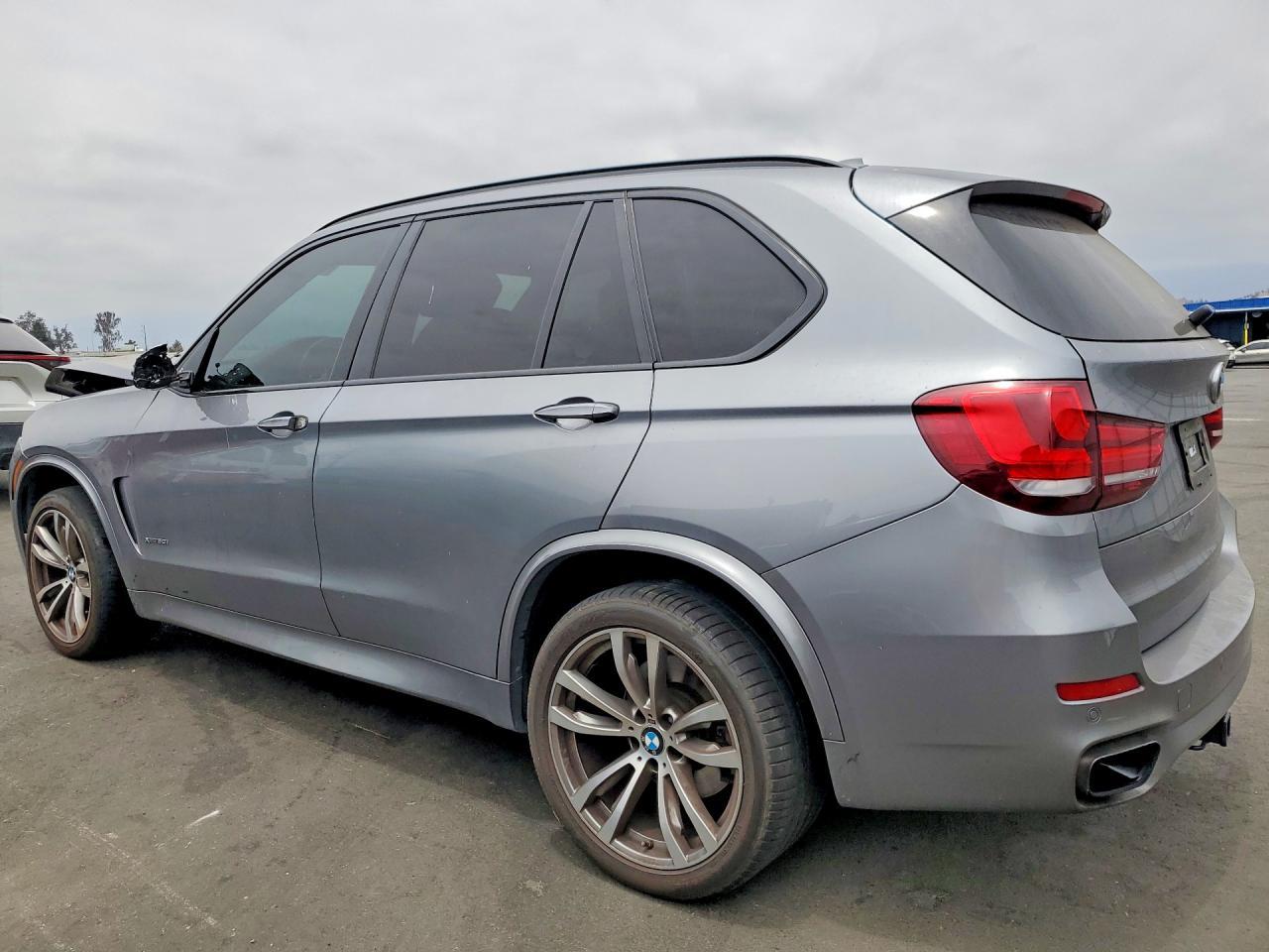 2017 BMW X5 xDrive50I - Фото 2