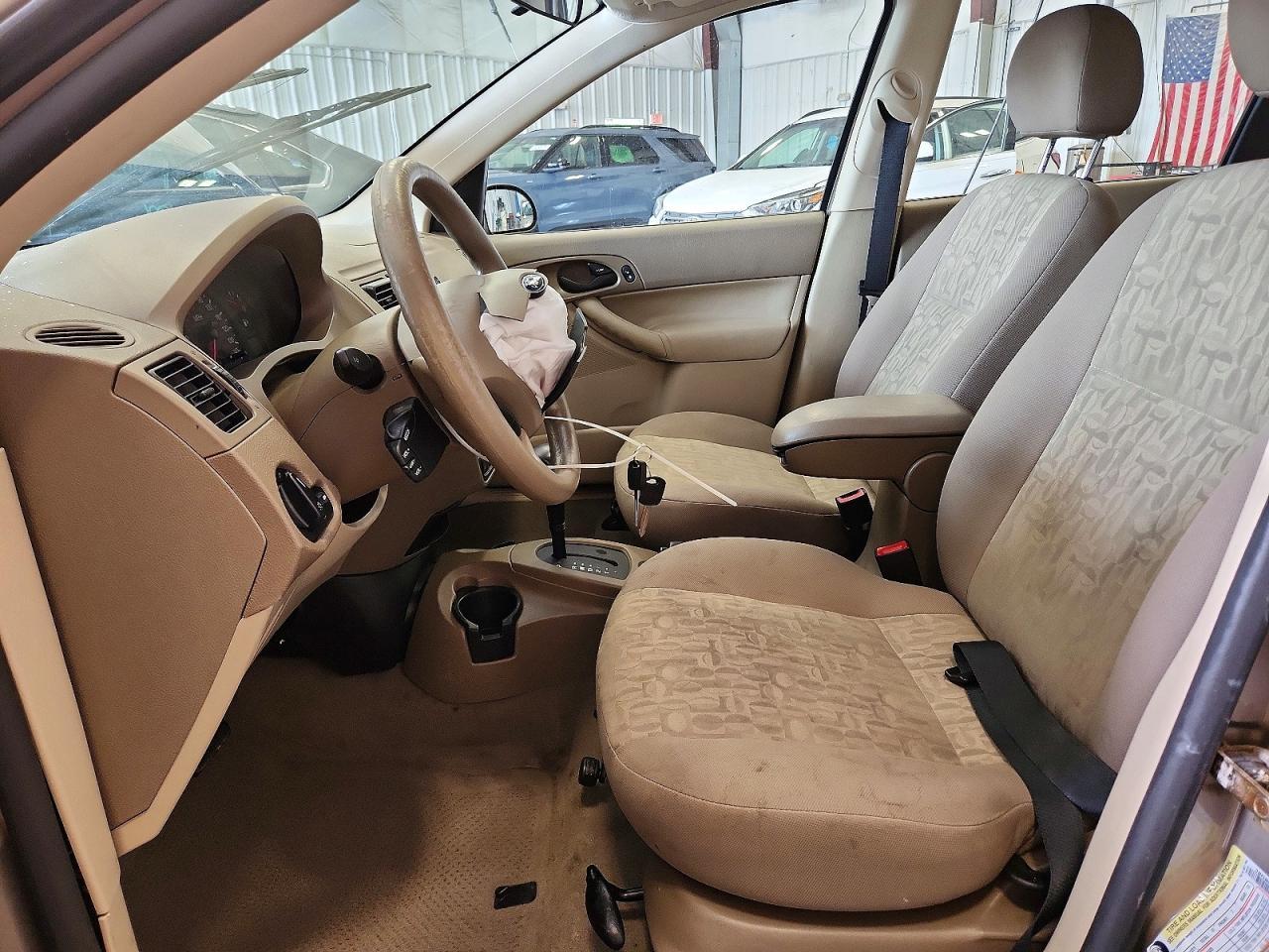 2005 Ford Focus Zx4 - Image 7
