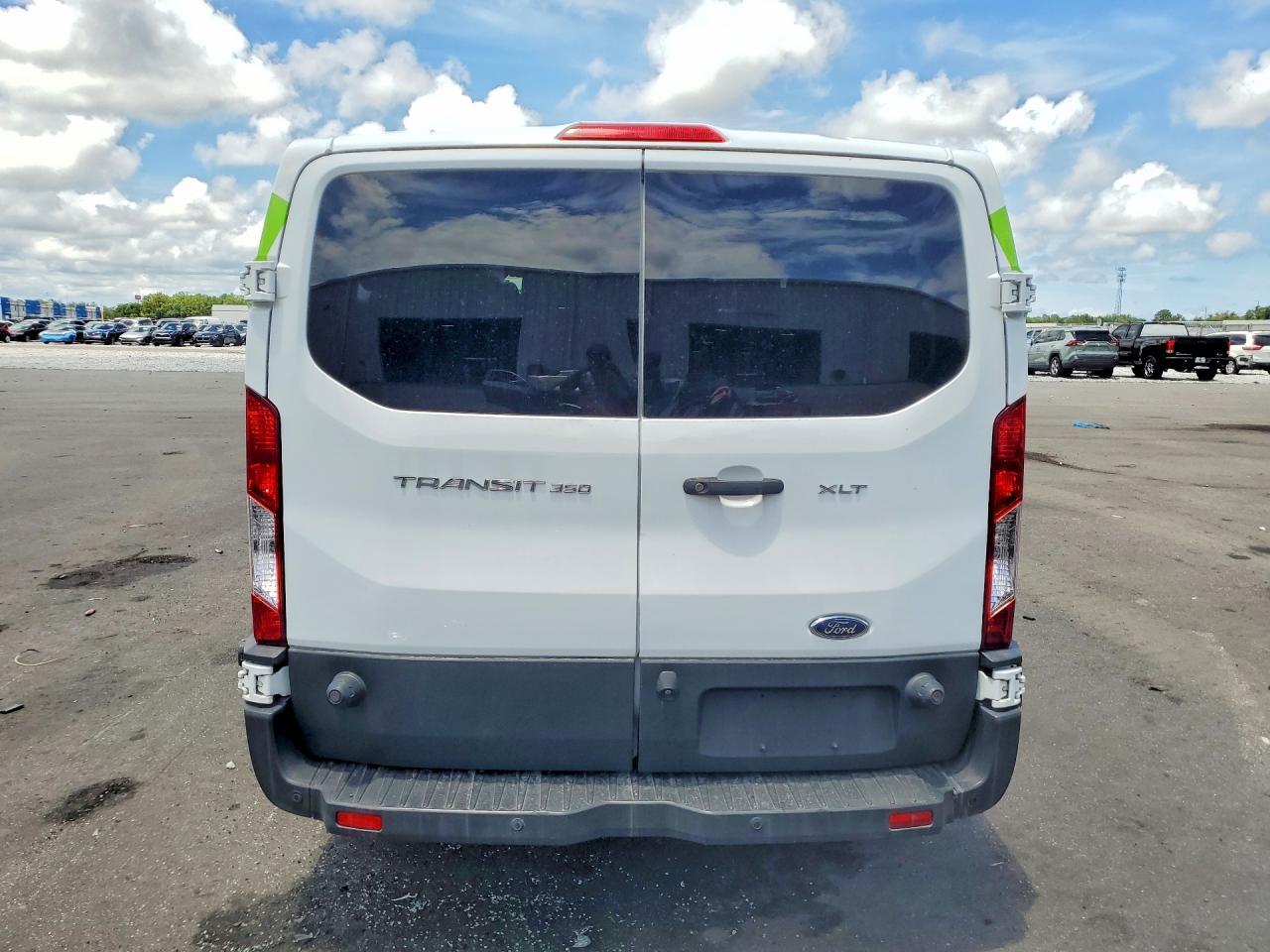 2018 Ford Transit T-350 - Image 6