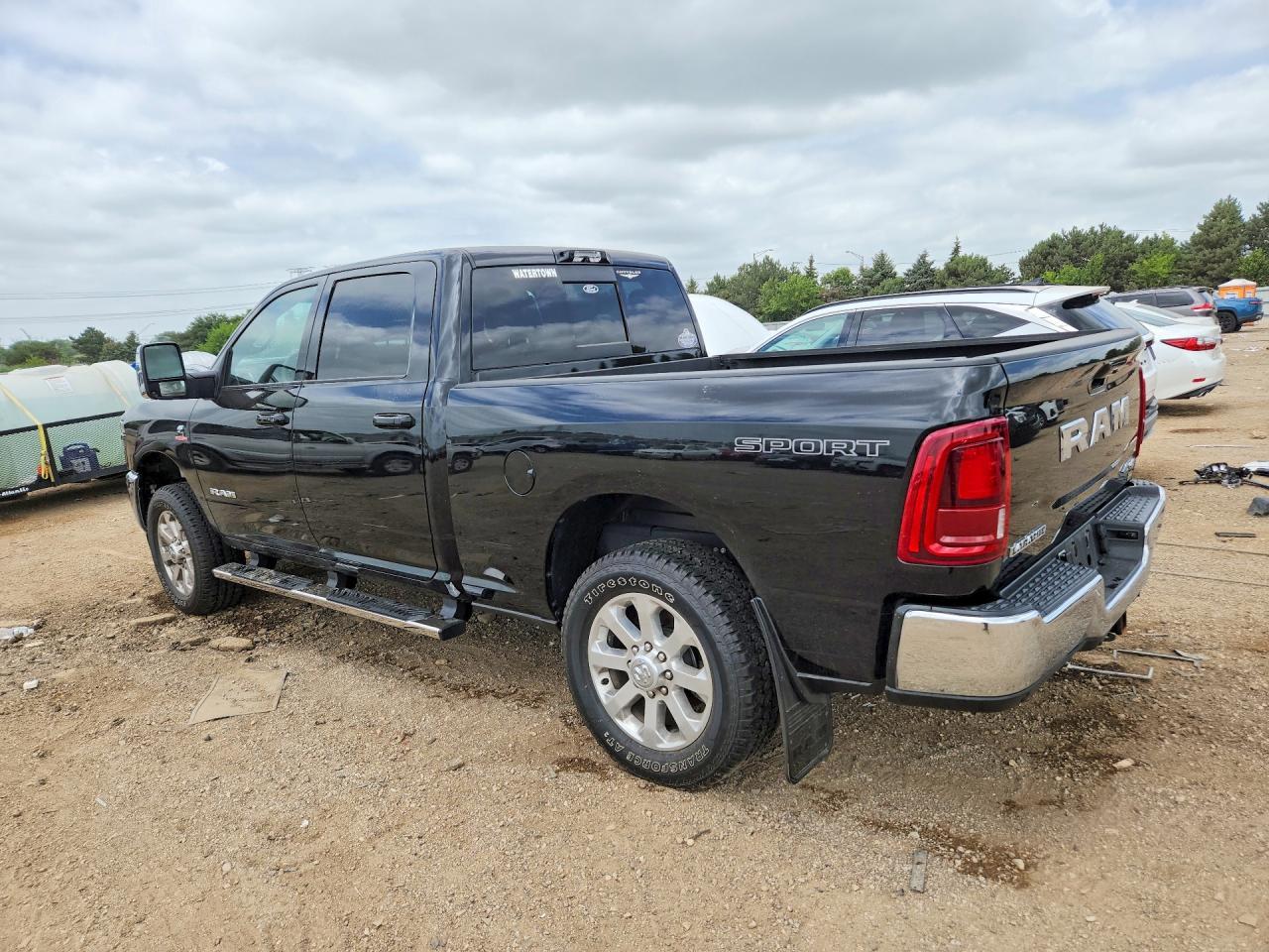 2025 Ram 2500 Laramie - Фото 2
