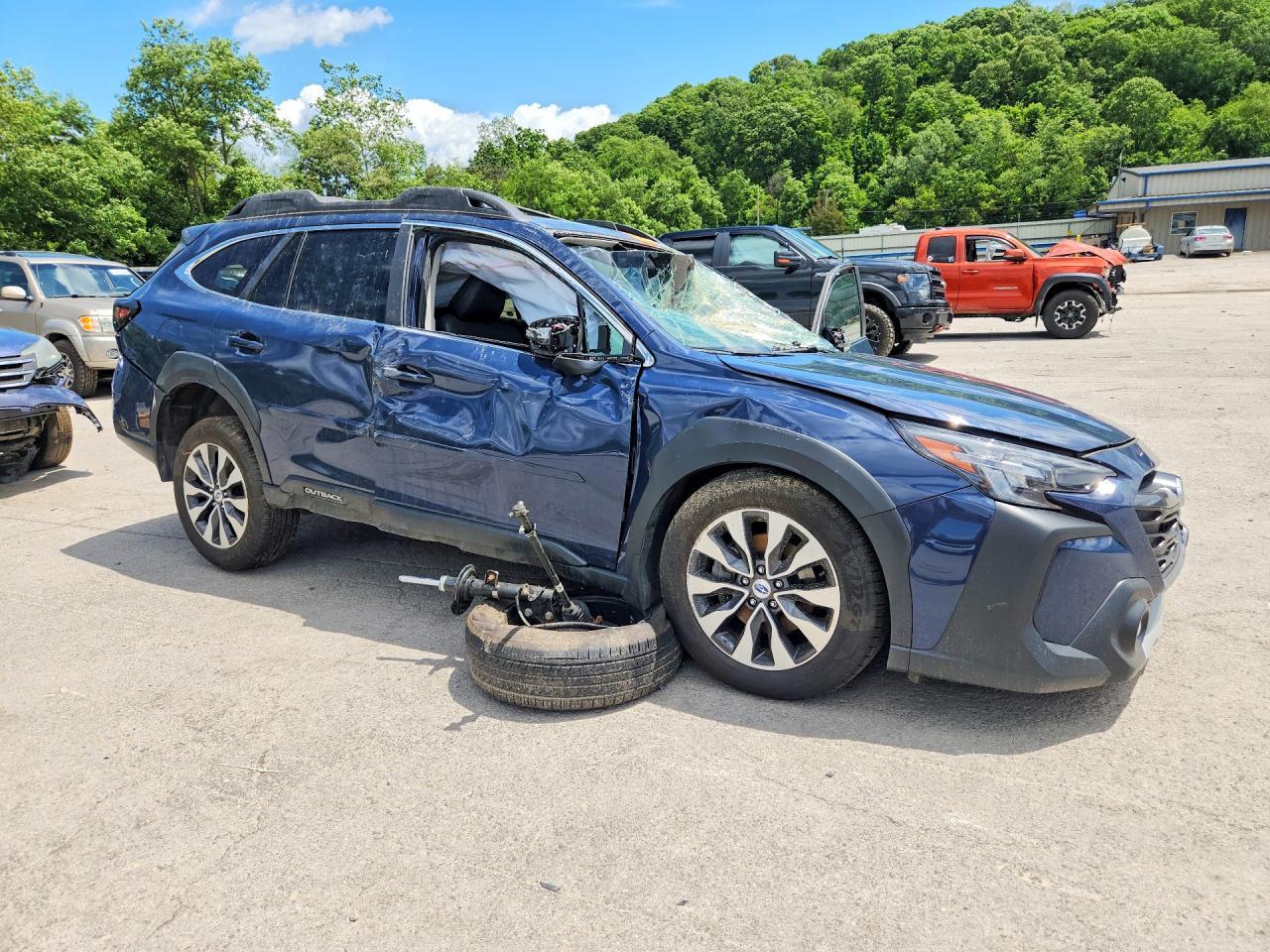 2025 Subaru Outback Limited - Image 4