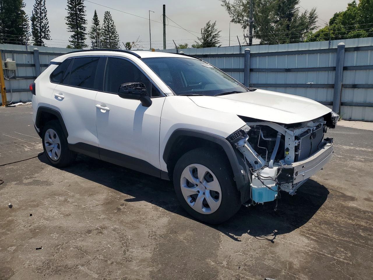 2021 Toyota Rav4 Le - Фото 4