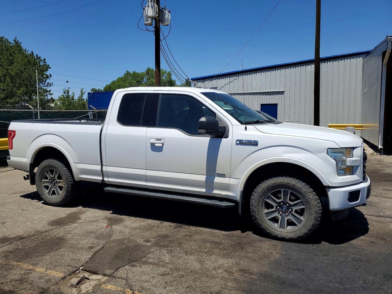 2016 Ford F150 Super Cab - Фото 4