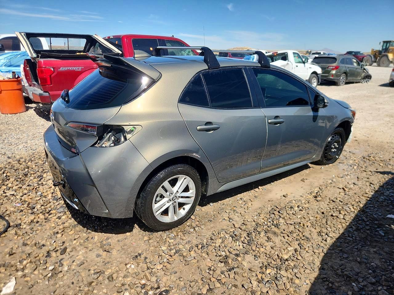 2019 Toyota Corolla Hatchback Se - Фото 3