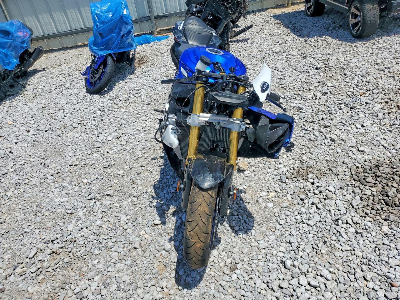 2026 Suzuki Gsx-R750 - Фото 2