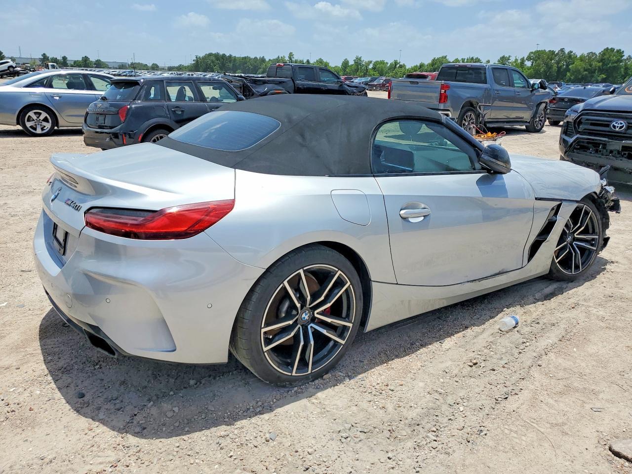 2021 BMW Z4 M40I - Фото 3