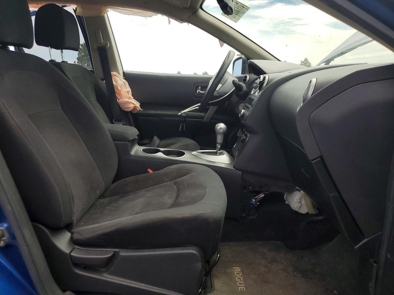 2010 Nissan Rogue S - Фото 7