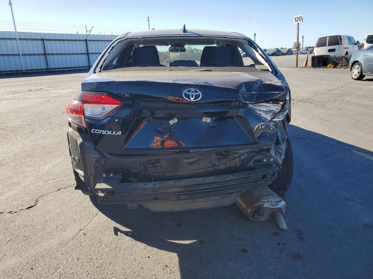 2025 Toyota Corolla Le - Фото 6