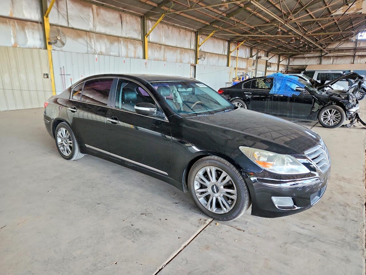 2011 Hyundai Genesis 4.6L - Фото 4