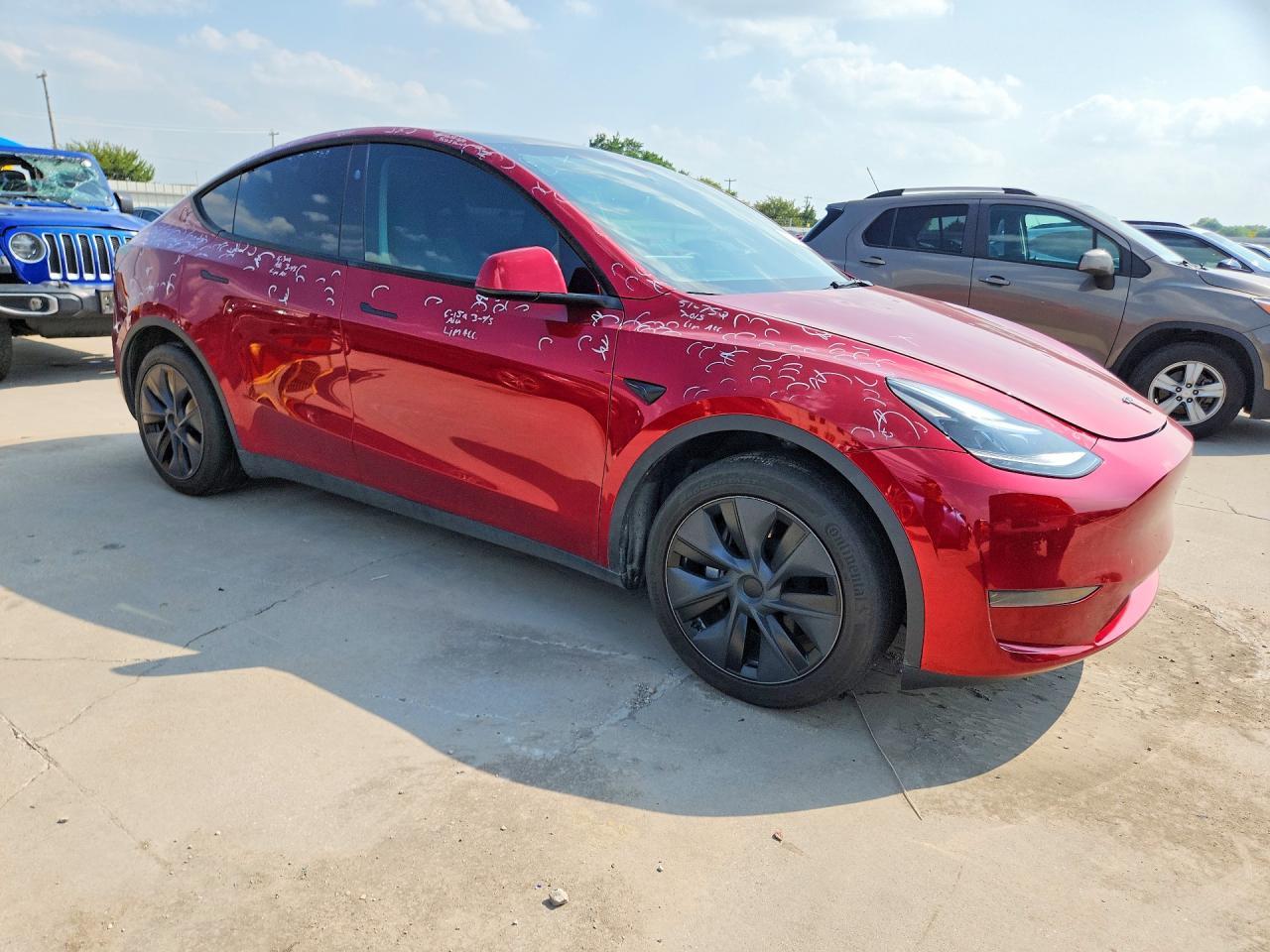 2024 Tesla Model Y - Фото 4