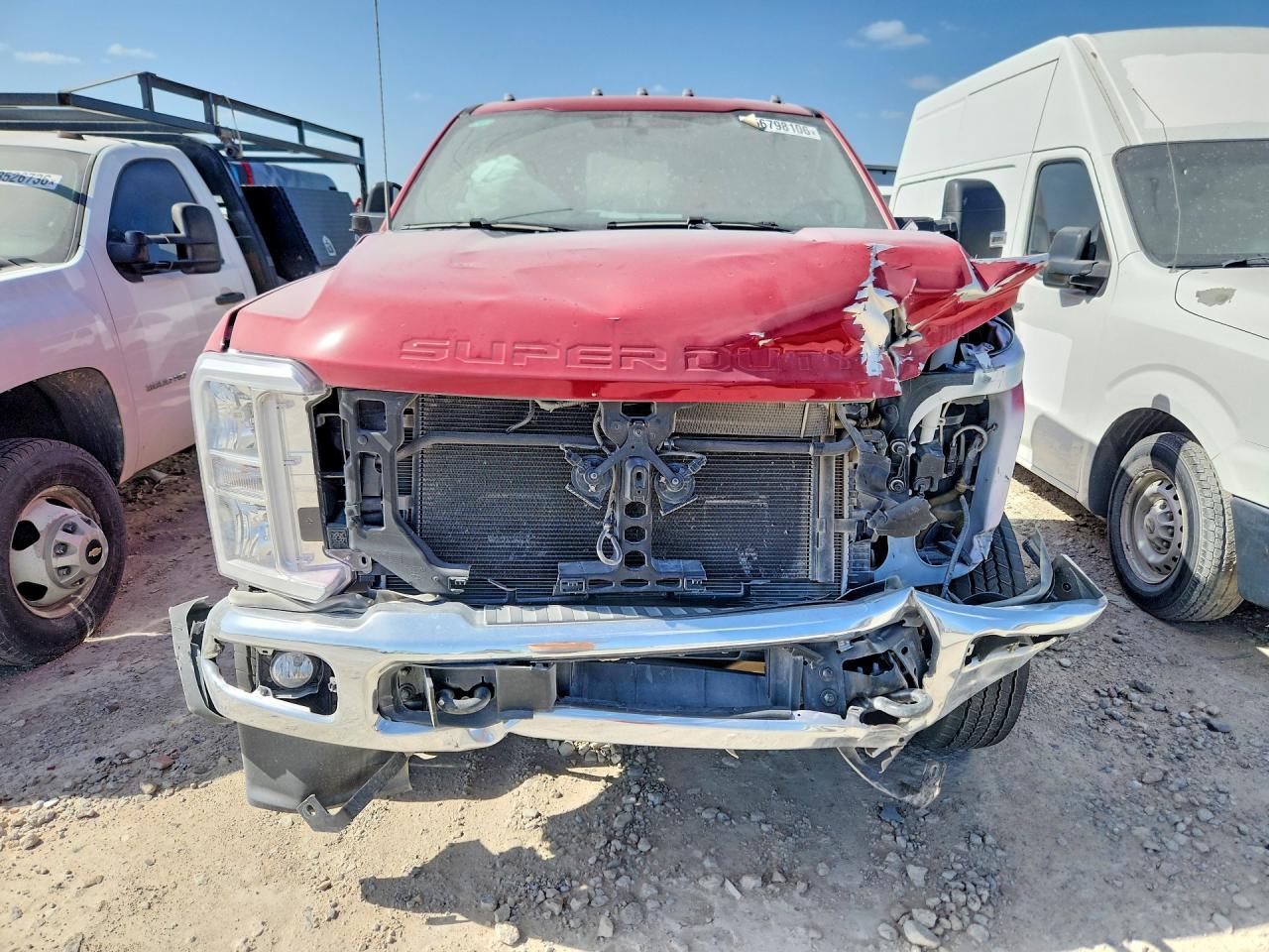 2024 Ford F450 Super Duty - Image 5