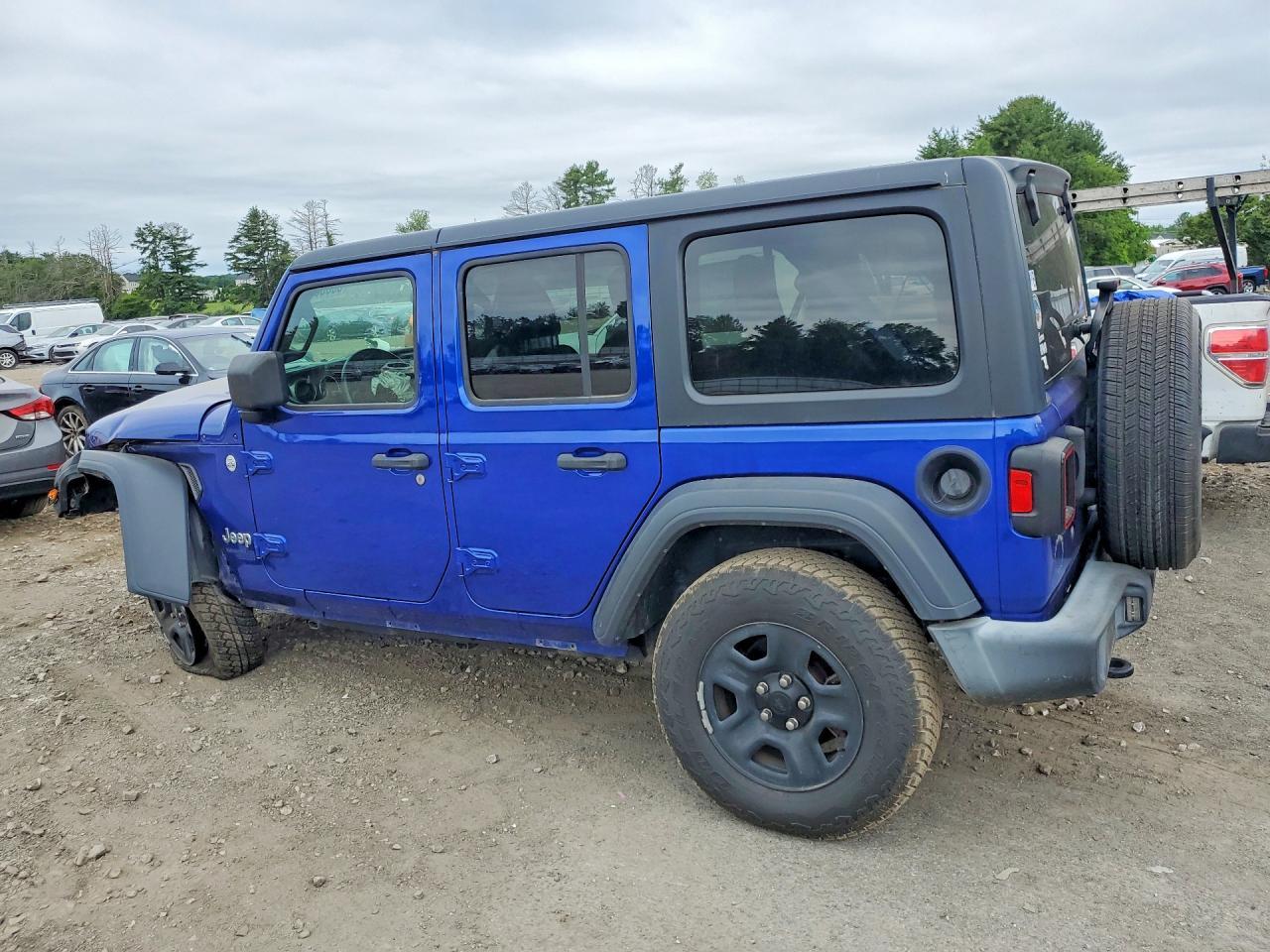 2019 Jeep Wrangler Unlimited Sport - Фото 2