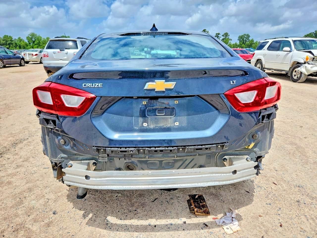 2017 Chevrolet Cruze Lt - Фото 6