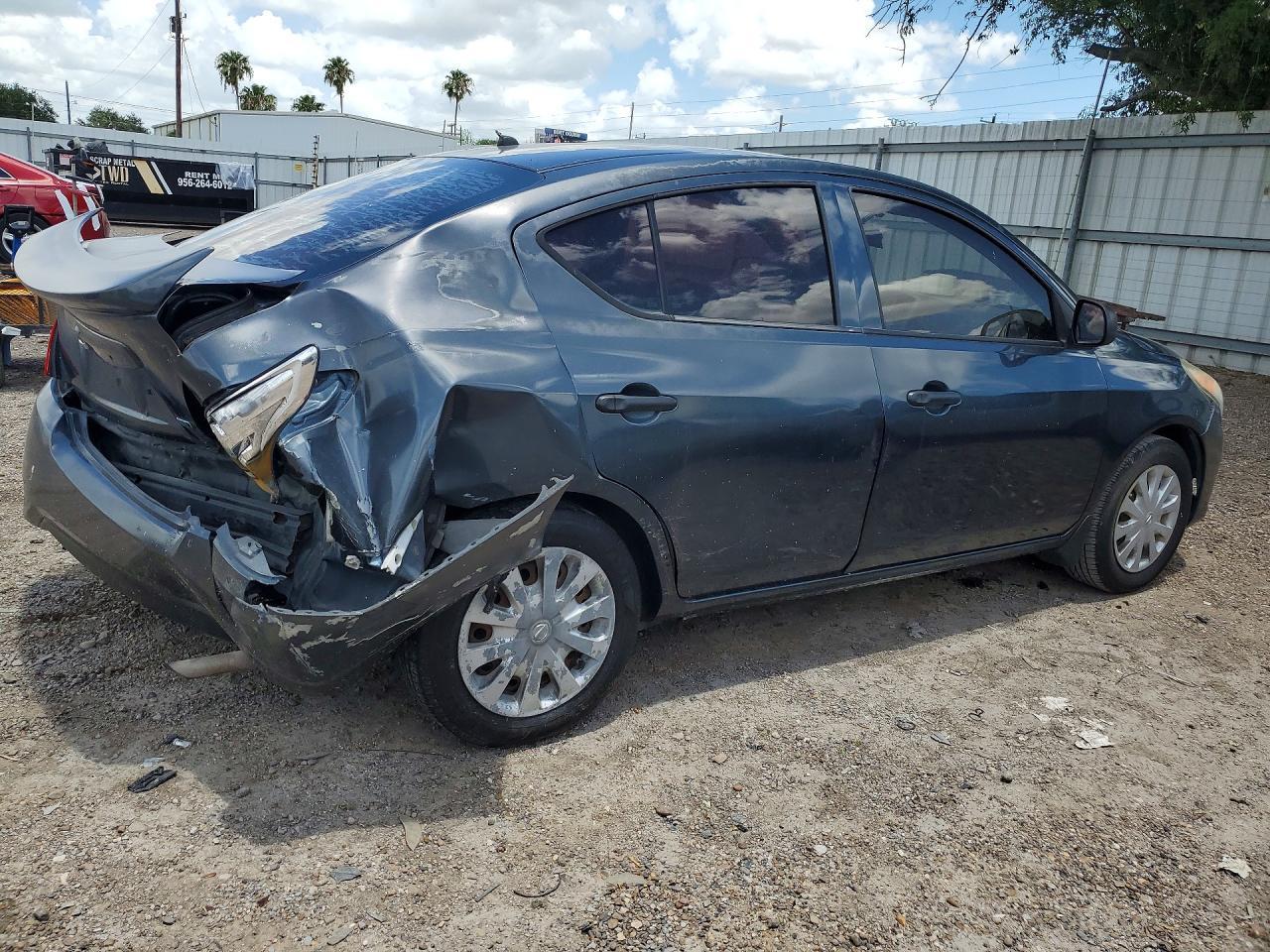 2015 Nissan Versa 1.6 S Plus - Фото 3