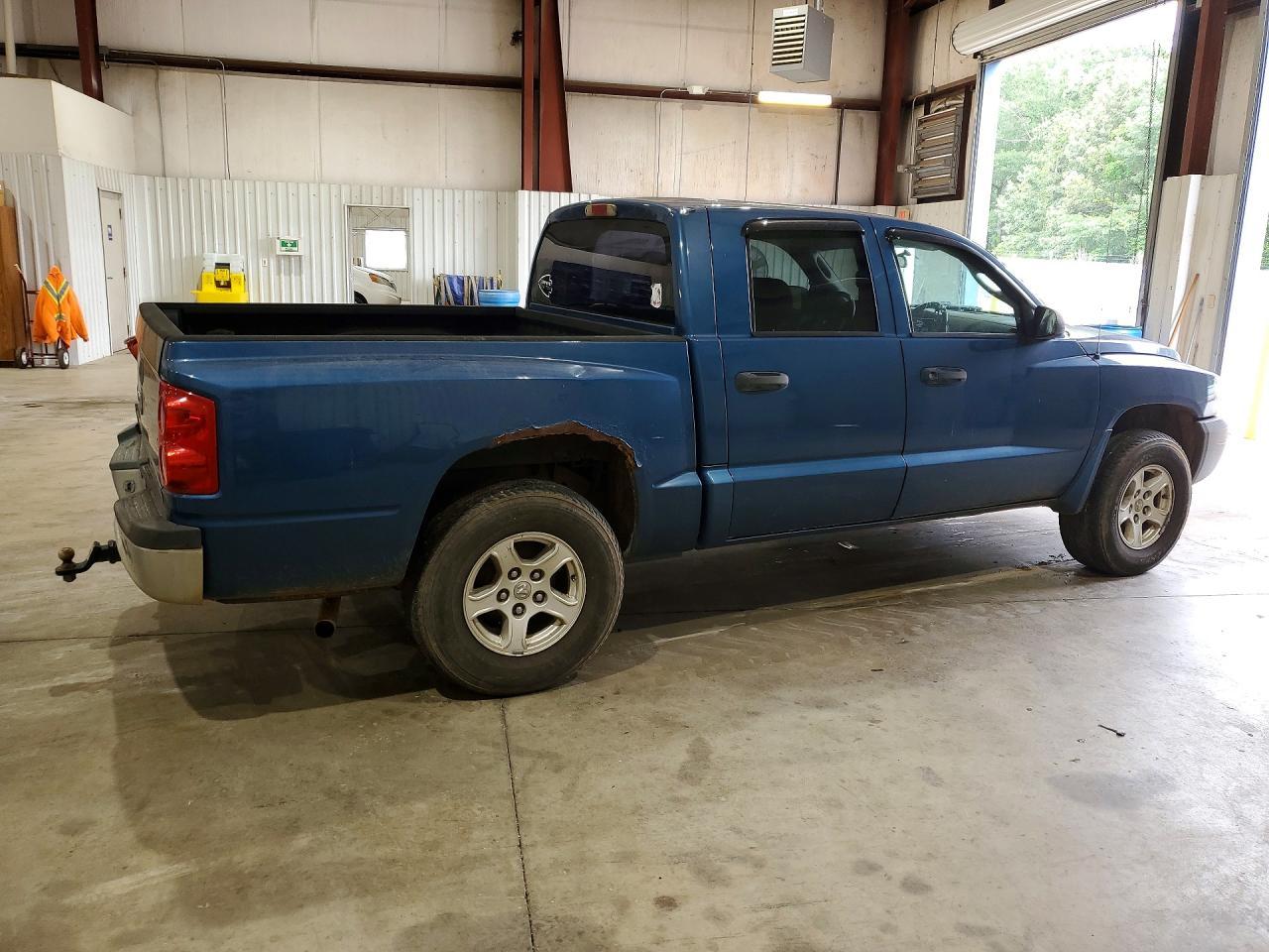 2006 Dodge Dakota Quad - Фото 3