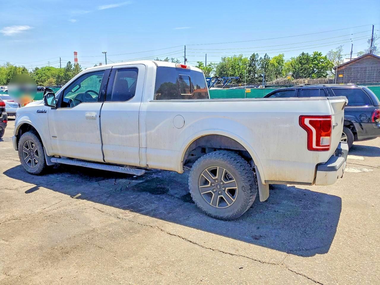 2016 Ford F150 Super Cab - Фото 2
