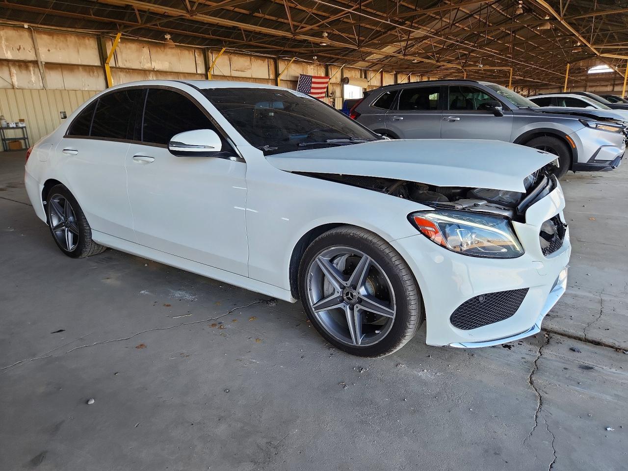 2018 Mercedes-Benz C 300 - Фото 4