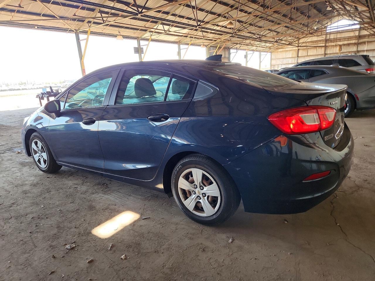 2016 Chevrolet Cruze Ls - Фото 2
