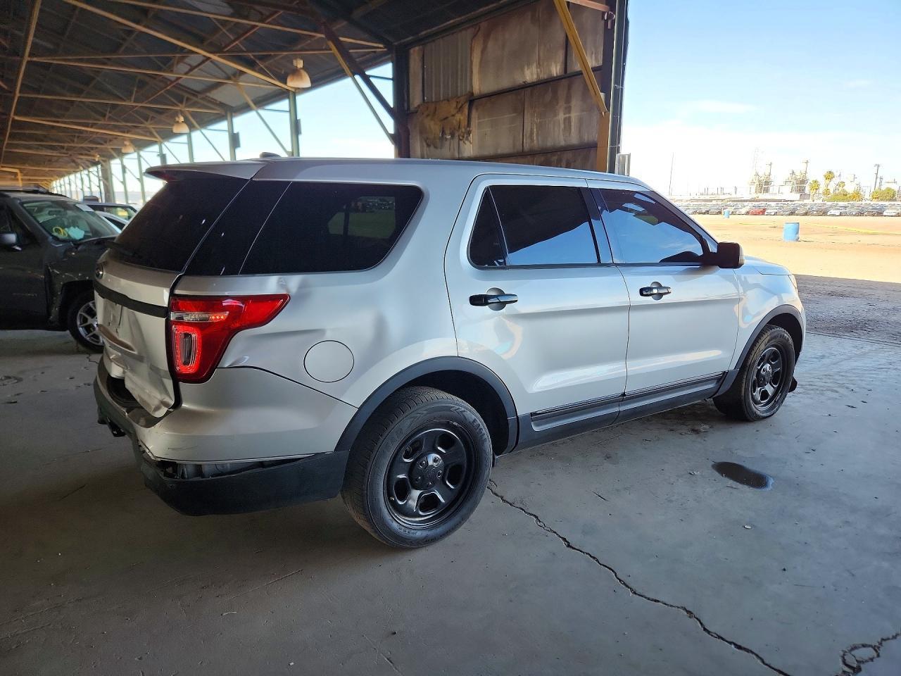 2013 Ford Explorer Xlt - Image 3