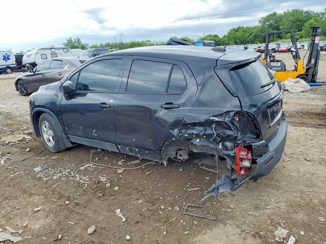 2016 Chevrolet Trax Ls - Фото 2