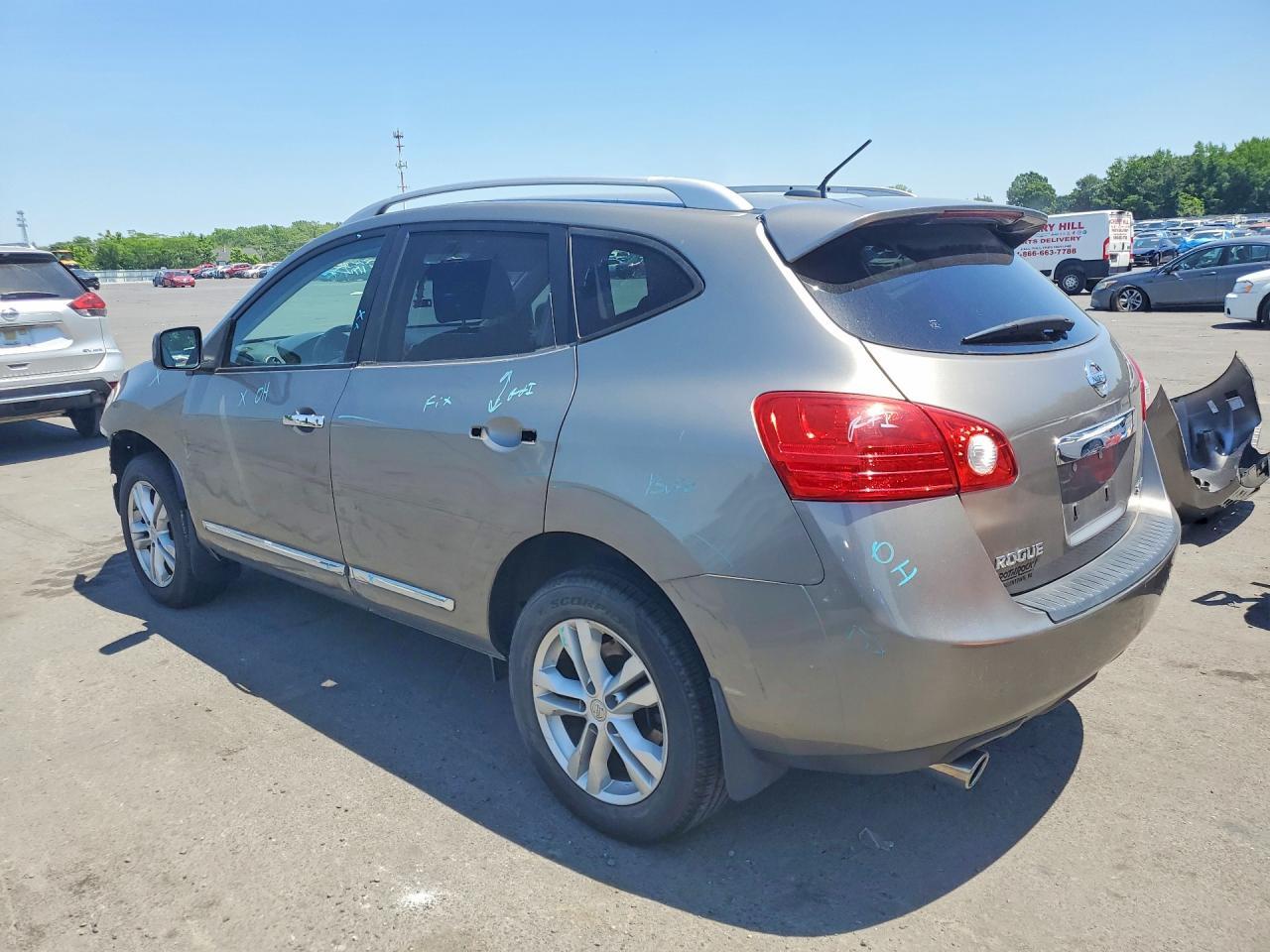 2012 Nissan Rogue S - Image 2