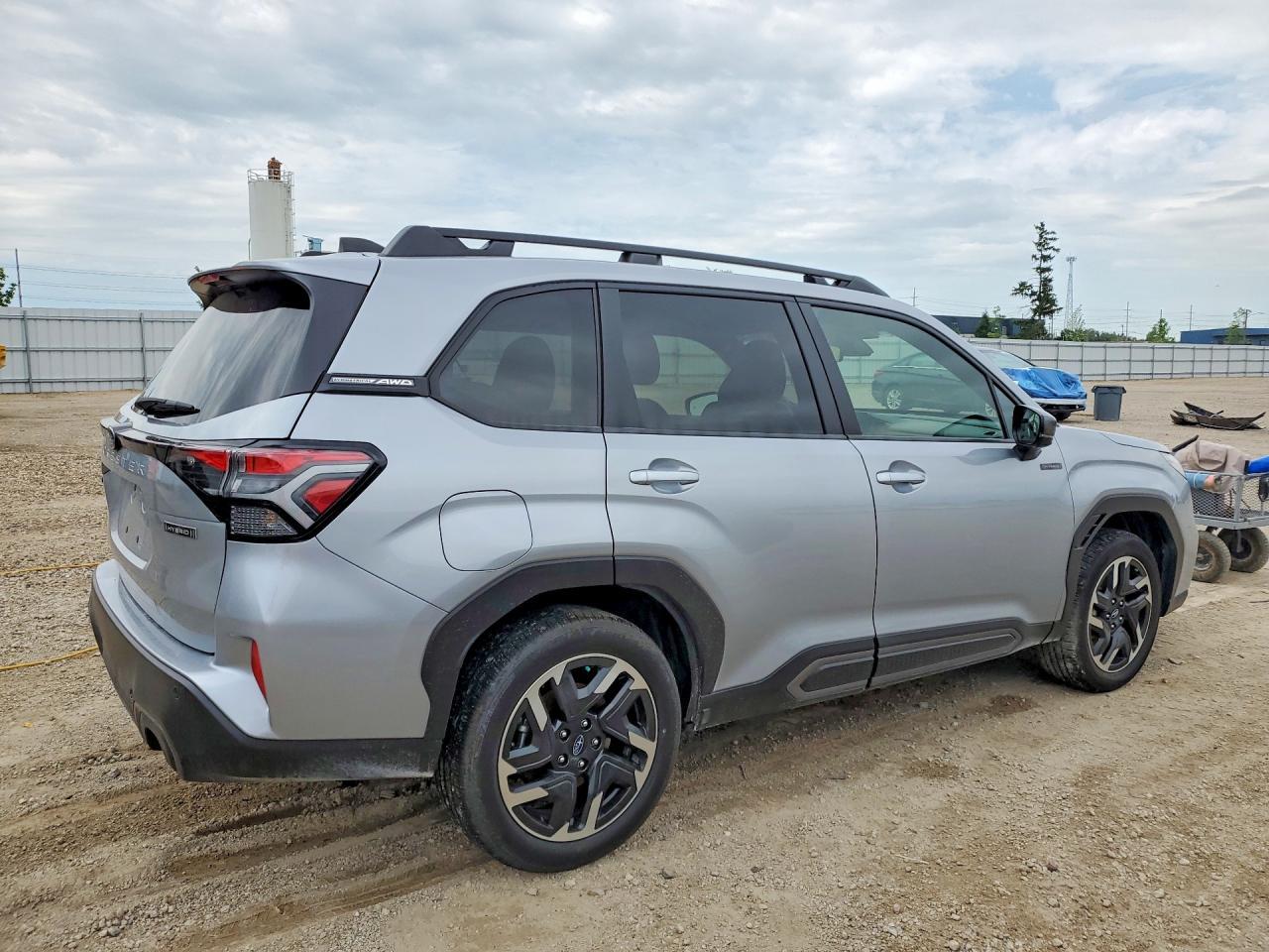 2025 Subaru Forester Limited - Фото 3