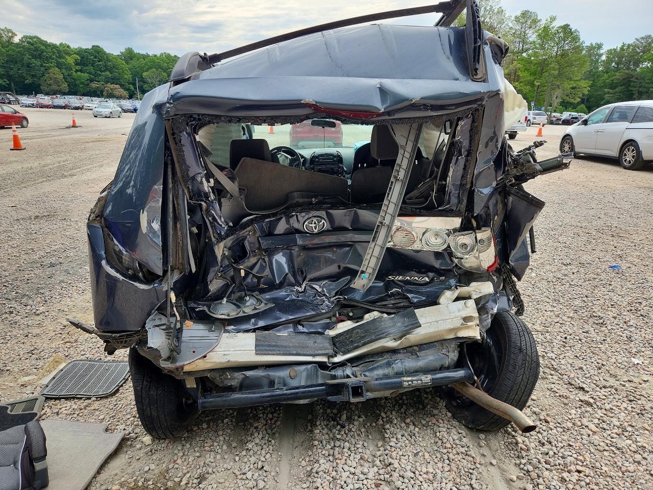 2007 Toyota Sienna - Фото 6
