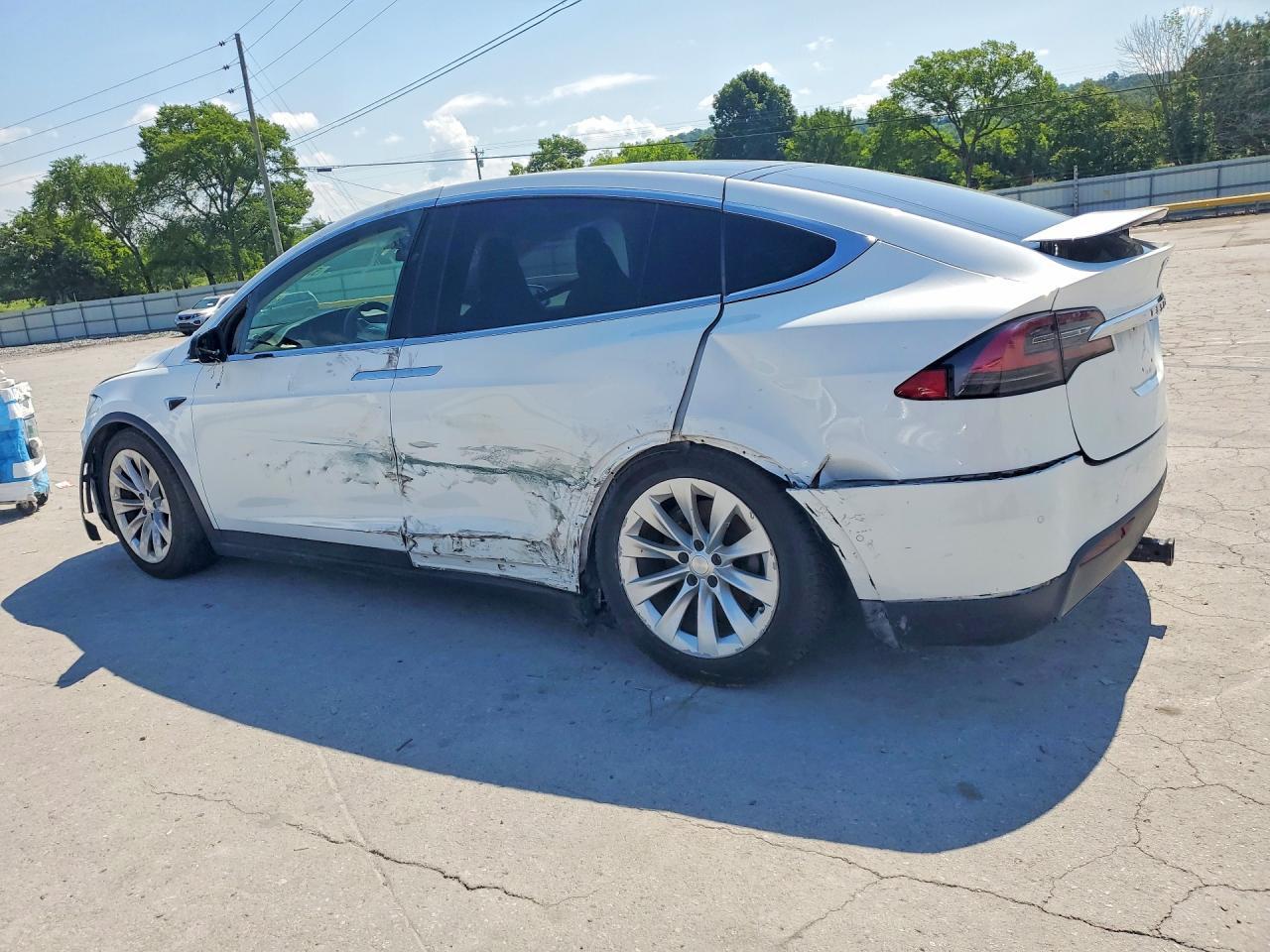 2019 Tesla Model X - Фото 2