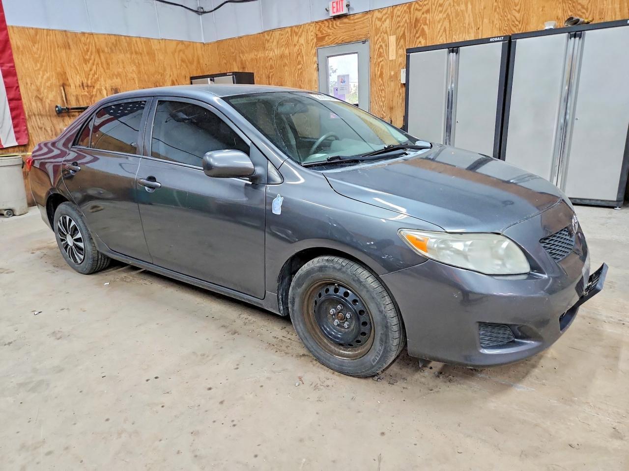 2010 Toyota Corolla Le - Image 4