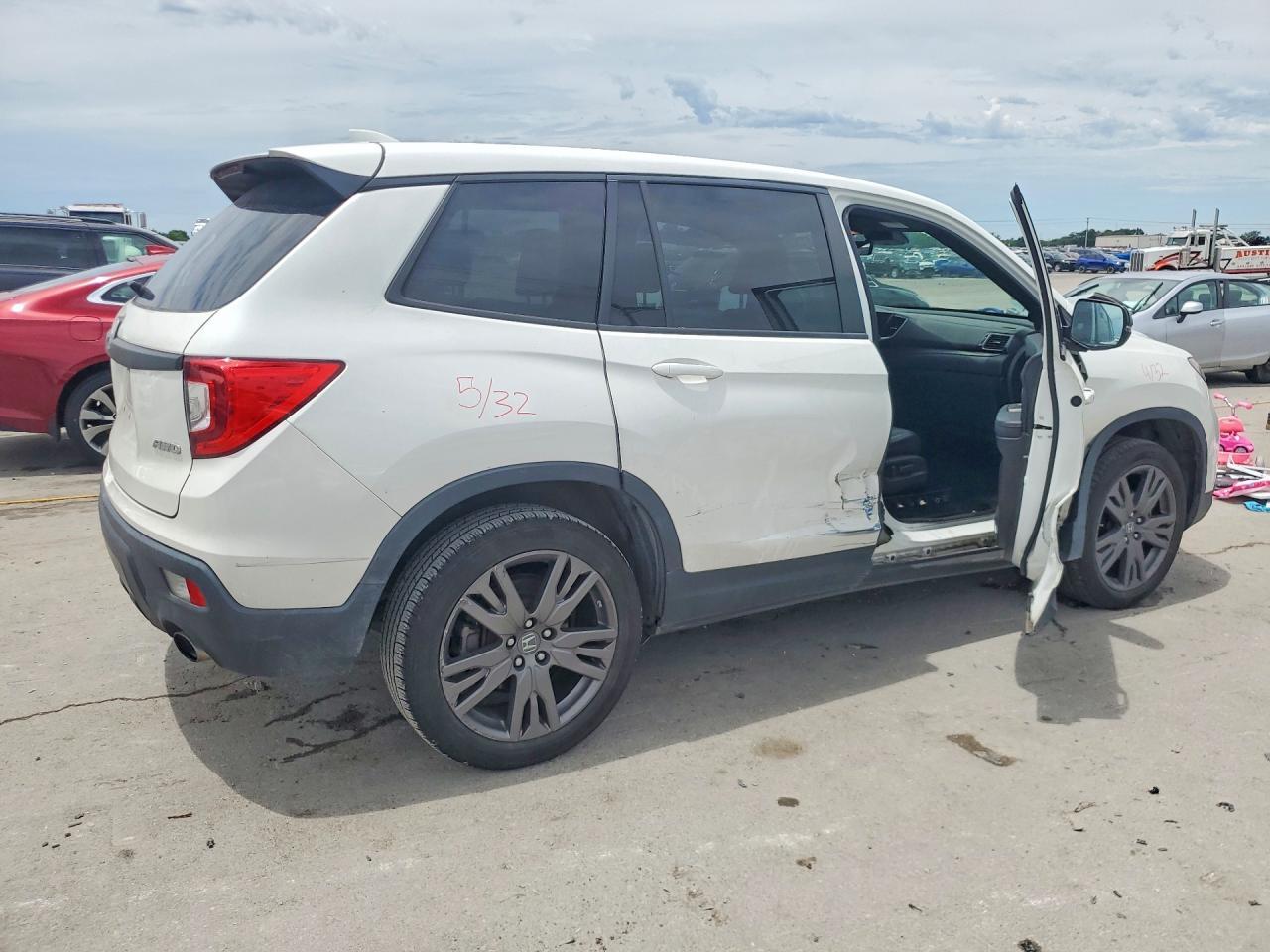 2021 Honda Passport Exl - Image 3