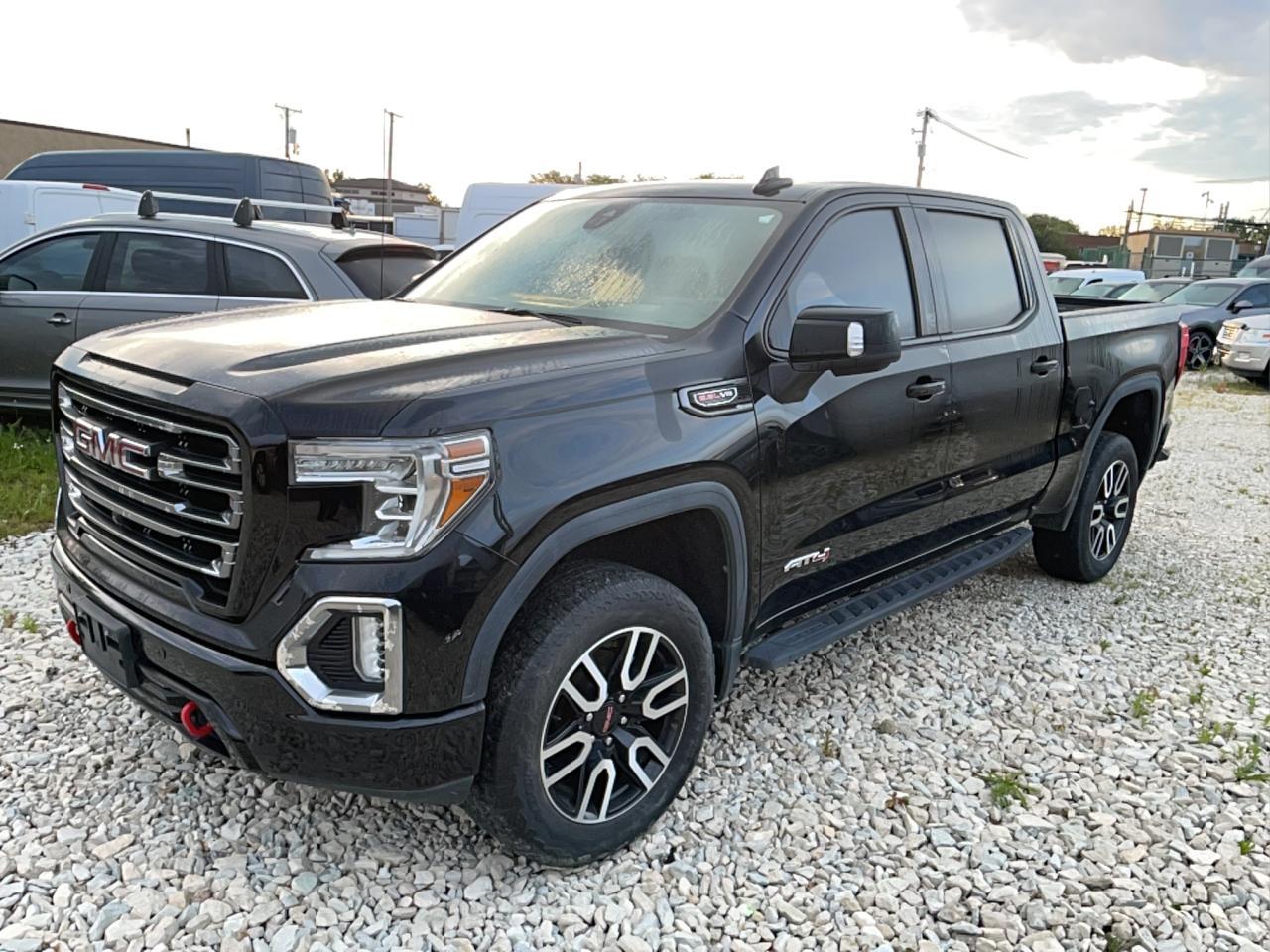 2021 GMC Sierra K1500 At4 - Фото 2