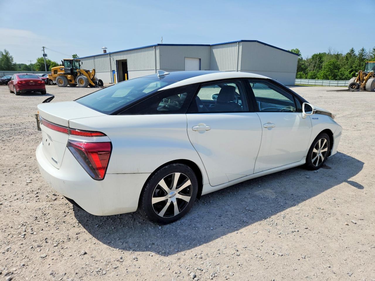 2016 Toyota Mirai Base - Фото 3