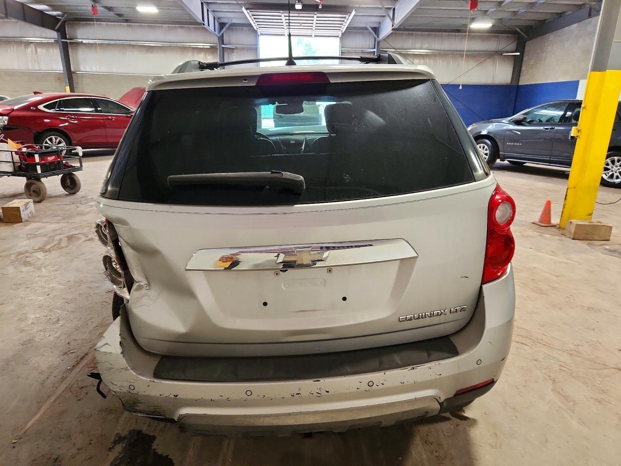 2011 Chevrolet Equinox Ltz - Фото 6