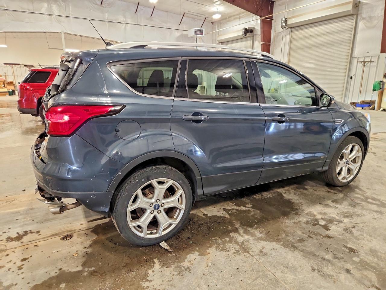 2019 Ford Escape Titanium - Фото 3