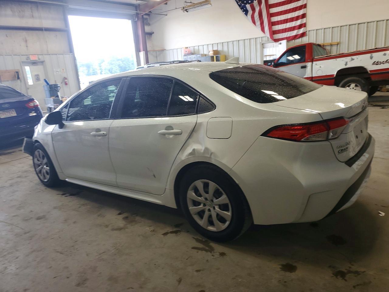 2022 Toyota Corolla Le - Фото 2