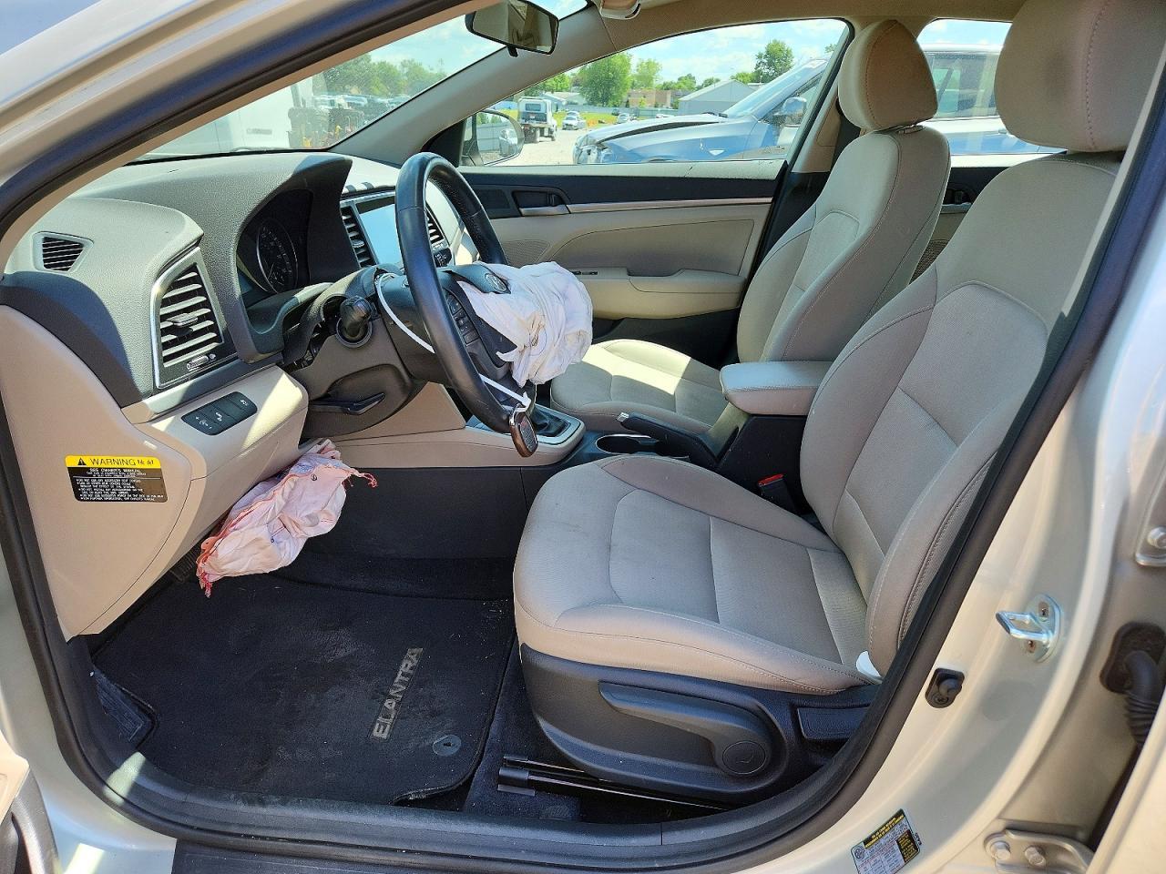 2017 Hyundai Elantra Se - Image 7