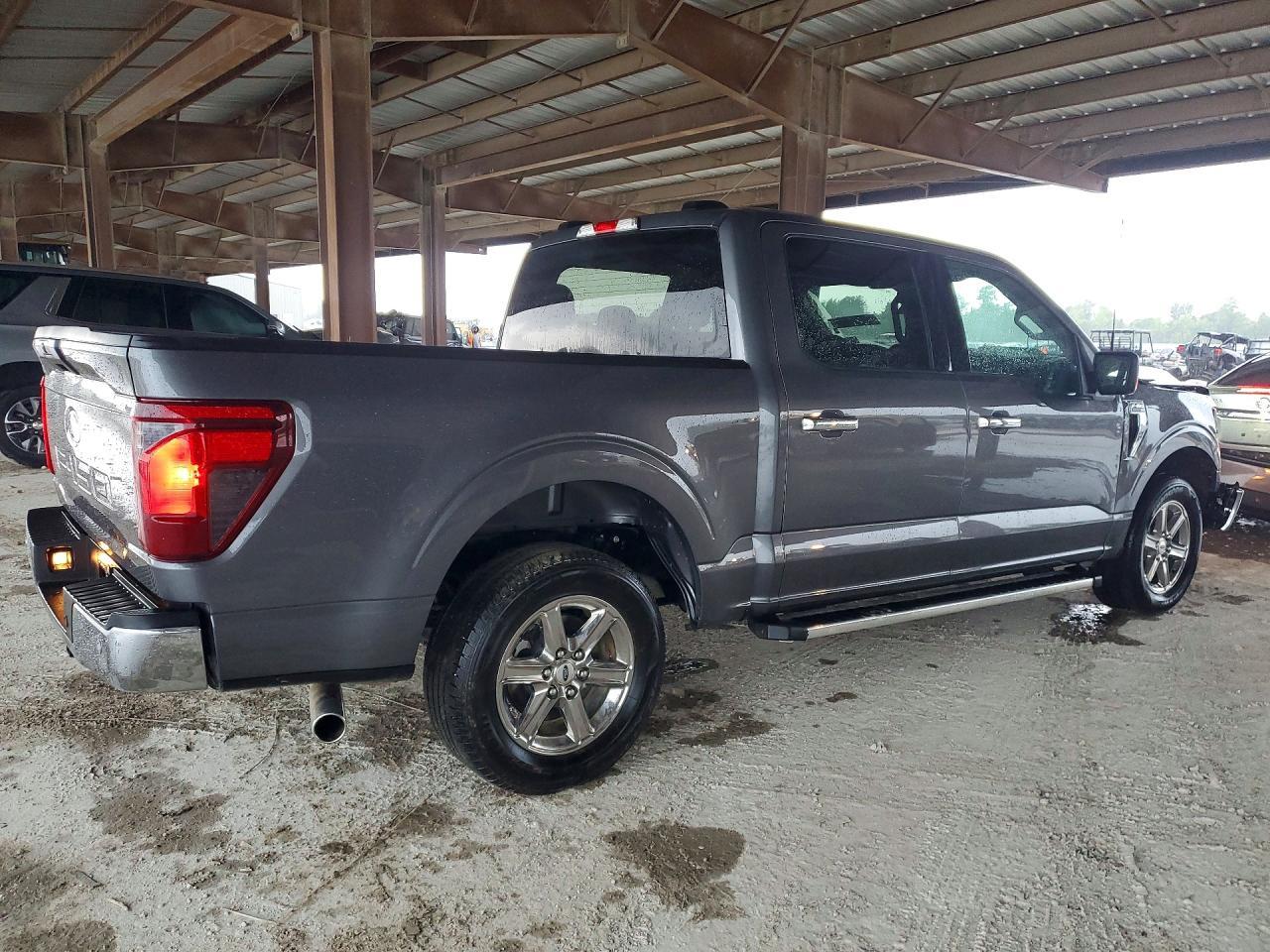 2025 Ford F150 Xlt - Image 3
