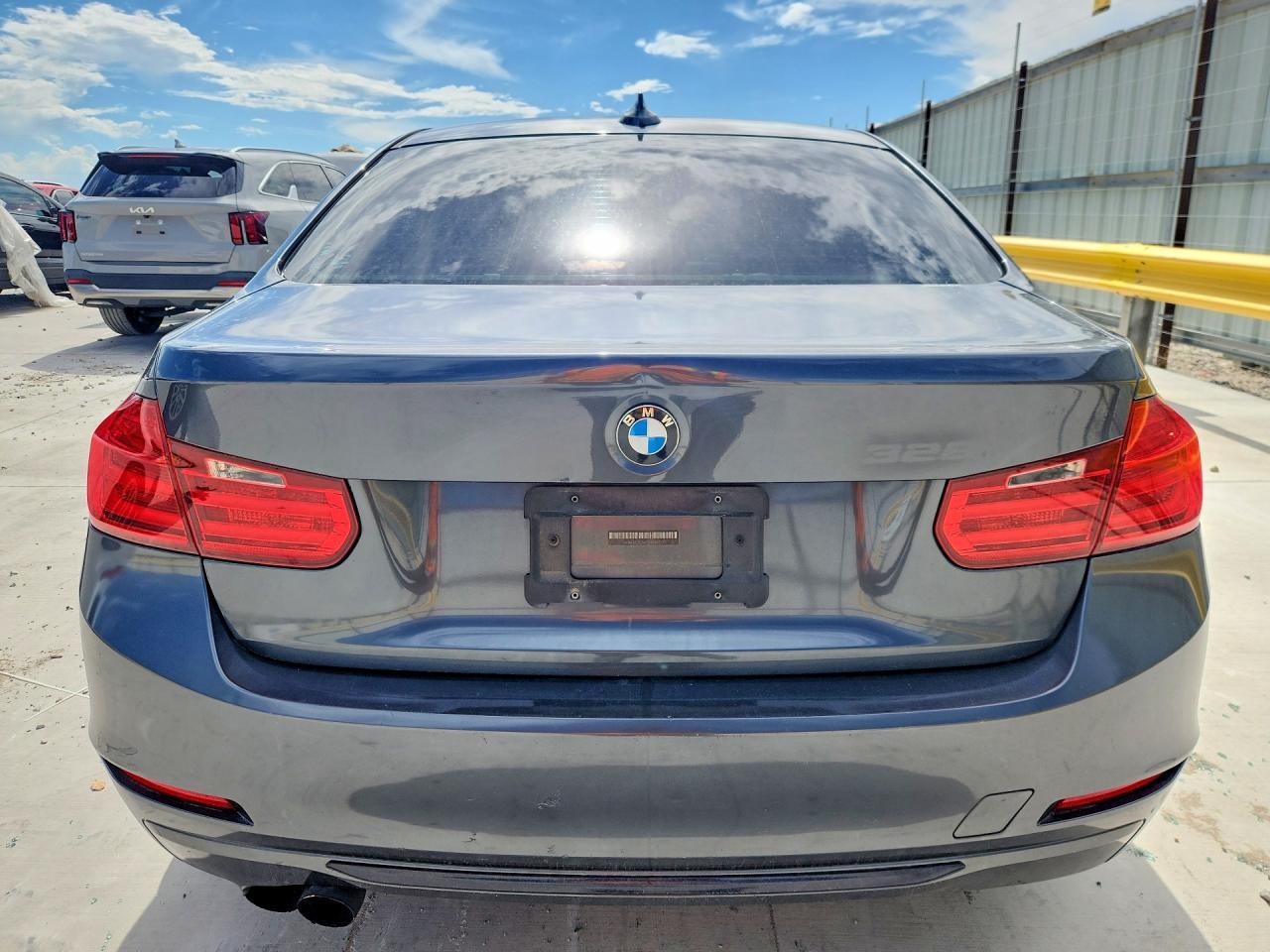 2013 BMW 328 I Sulev - Фото 6