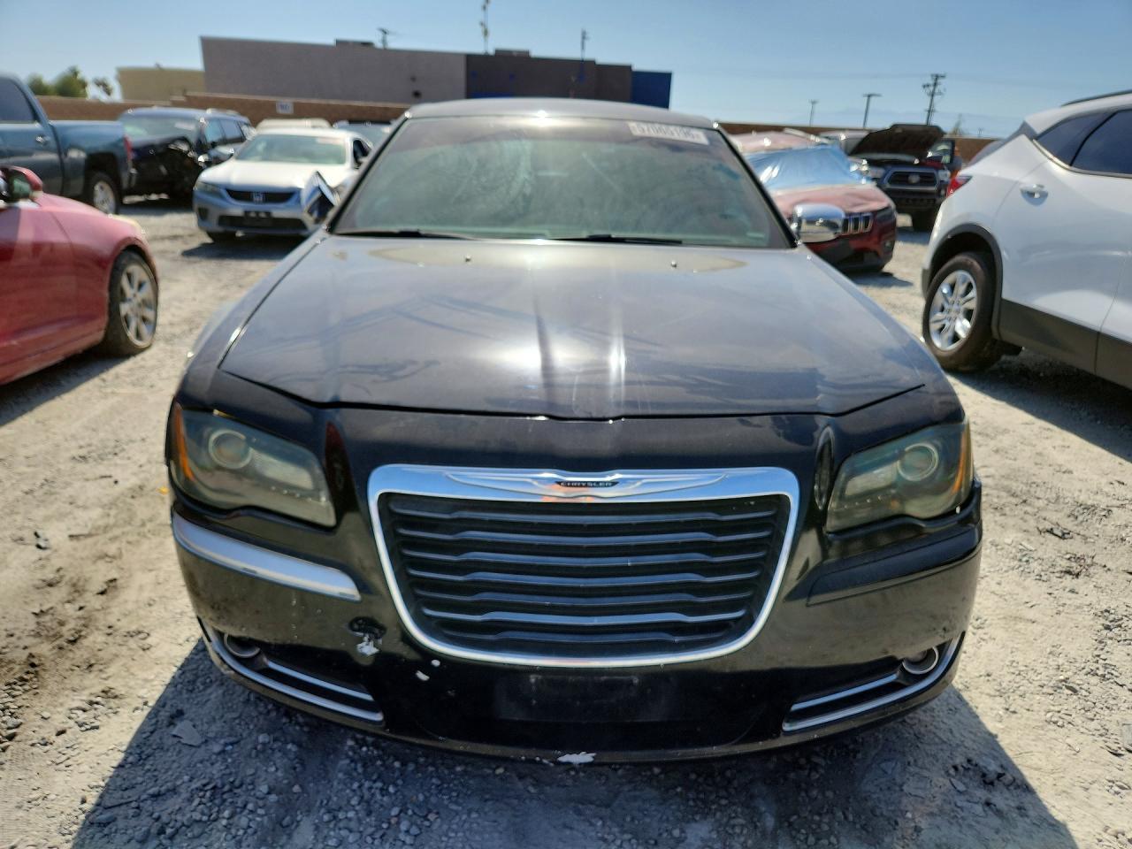 2013 Chrysler 300C - Фото 5