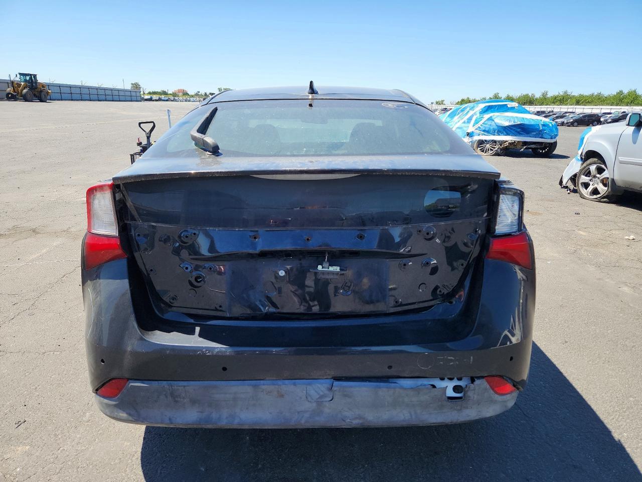 2019 Toyota Prius Le Awd-E - Image 6