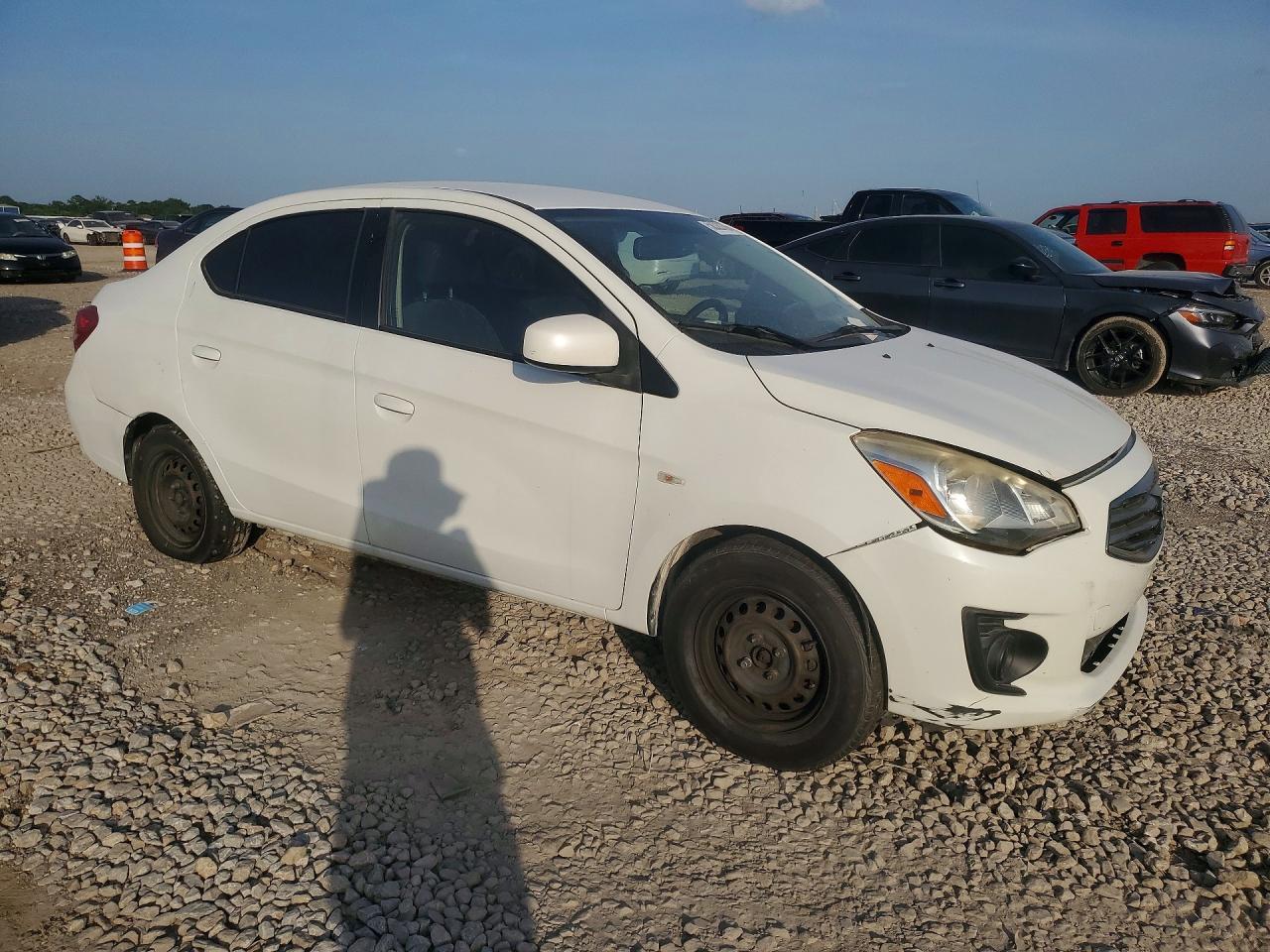 2017 Mitsubishi Mirage G4 Es - Фото 4