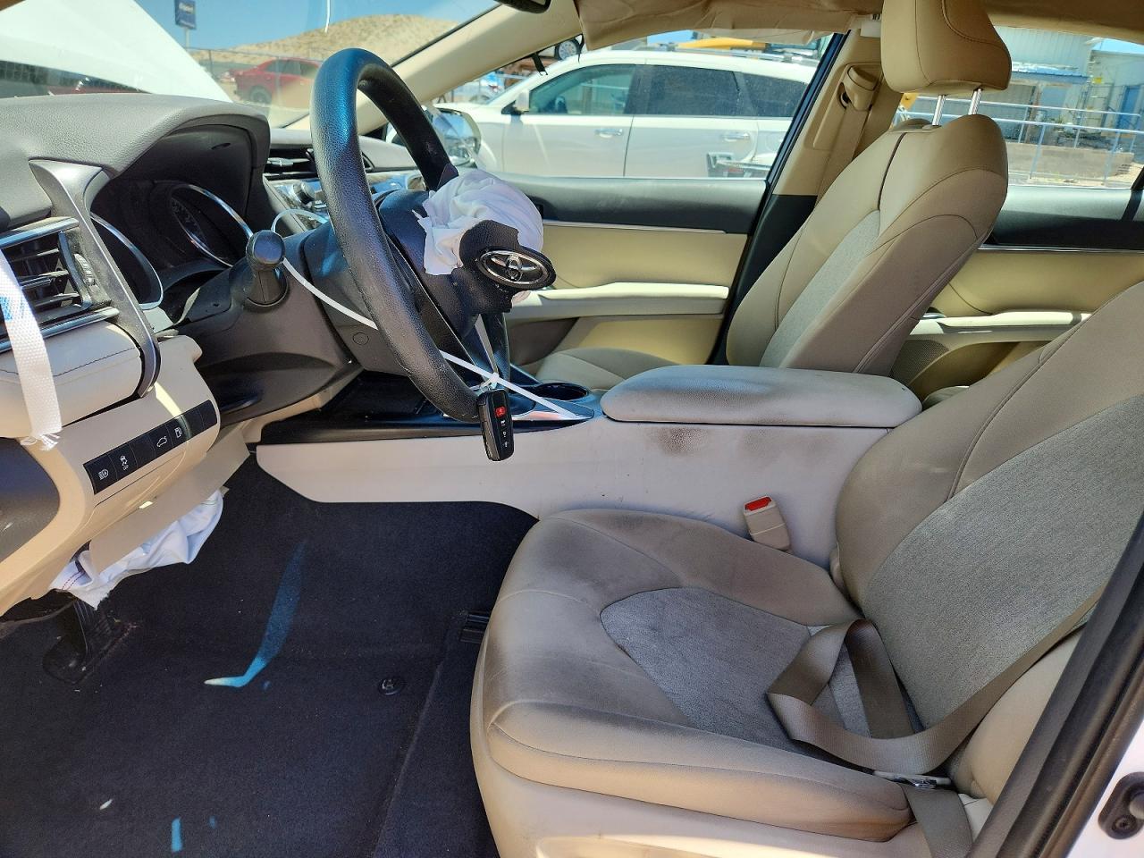 2018 Toyota Camry Le - Фото 7