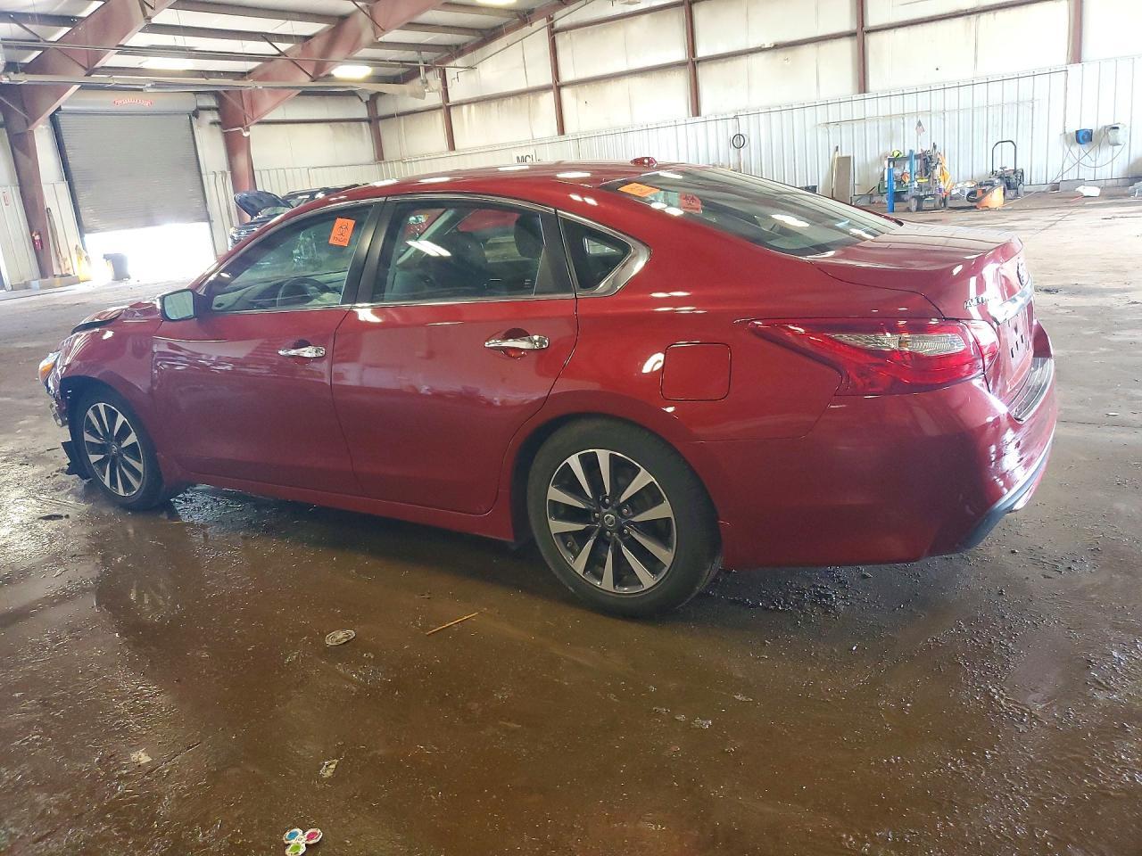 2016 Nissan Altima 2.5 Sv - Image 2